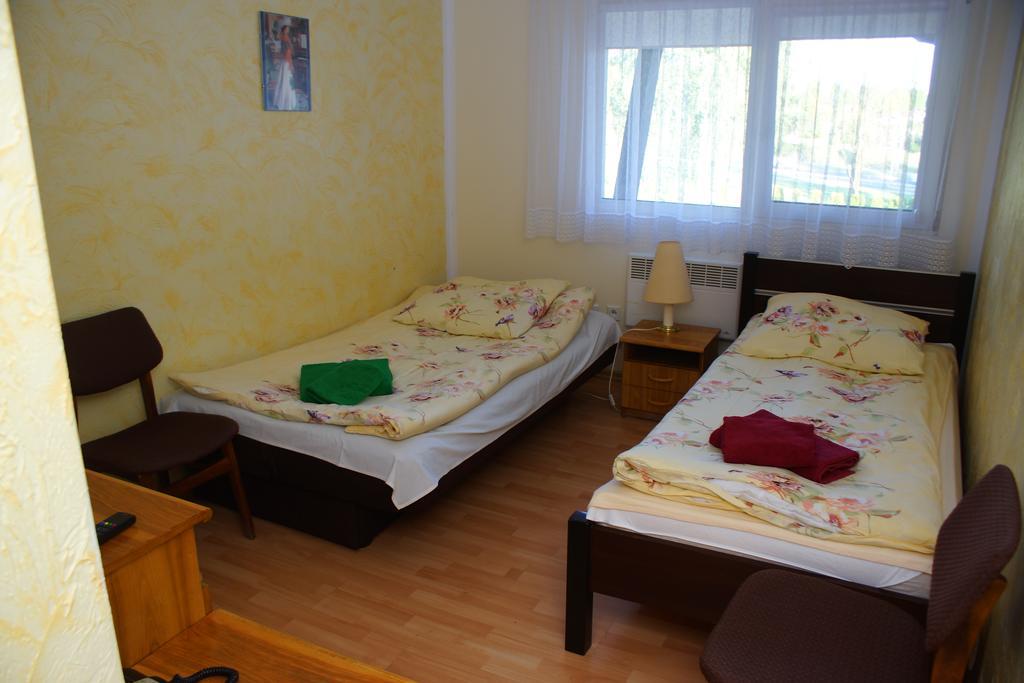 Zajazd Wielka Zulawa Iława Exteriör bild